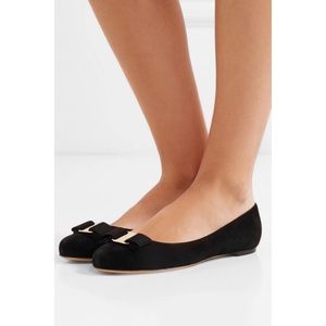 NWT Ferragamo Varina Black Velvet Flats